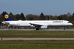 Lufthansa Airbus A321-131 (D-AIRF) at  Hamburg - Fuhlsbuettel (Helmut Schmidt), Germany