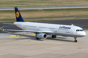 Lufthansa Airbus A321-131 (D-AIRH) at  Dusseldorf - International, Germany