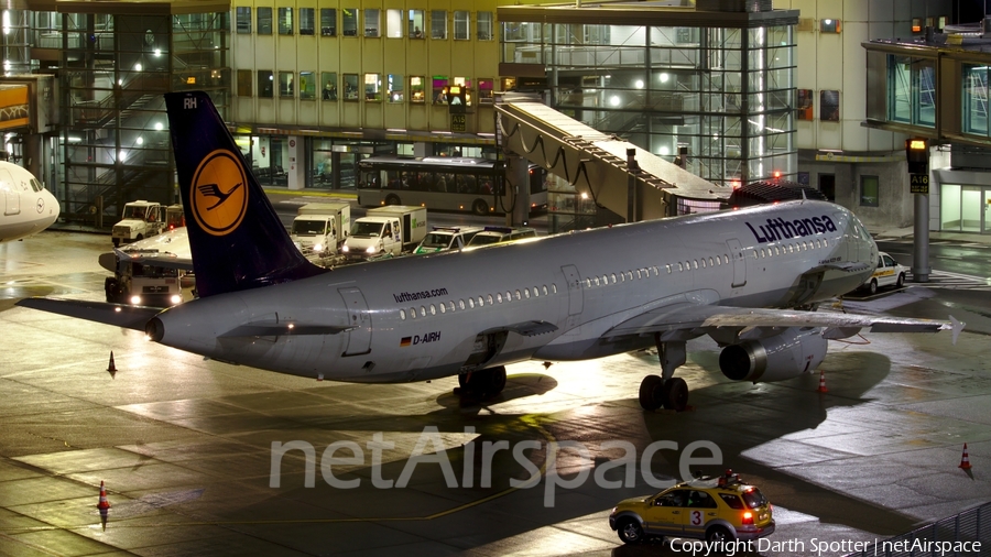 Lufthansa Airbus A321-131 (D-AIRH) | Photo 213010