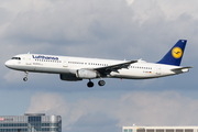 Lufthansa Airbus A321-131 (D-AIRH) at  Frankfurt am Main, Germany