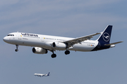 Lufthansa Airbus A321-131 (D-AIRH) at  Frankfurt am Main, Germany