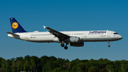 Lufthansa Airbus A321-131 (D-AIRH) at  Hamburg - Fuhlsbuettel (Helmut Schmidt), Germany