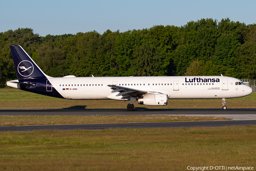 Lufthansa Airbus A321-131 (D-AIRH) | Photo 680667