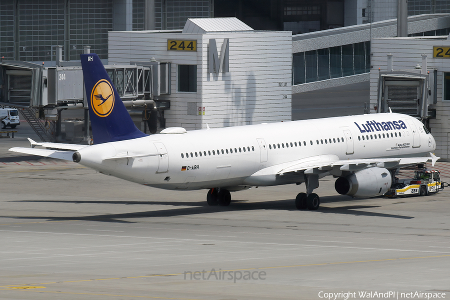 Lufthansa Airbus A321-131 (D-AIRH) | Photo 588080