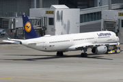 Lufthansa Airbus A321-131 (D-AIRH) at  Munich, Germany