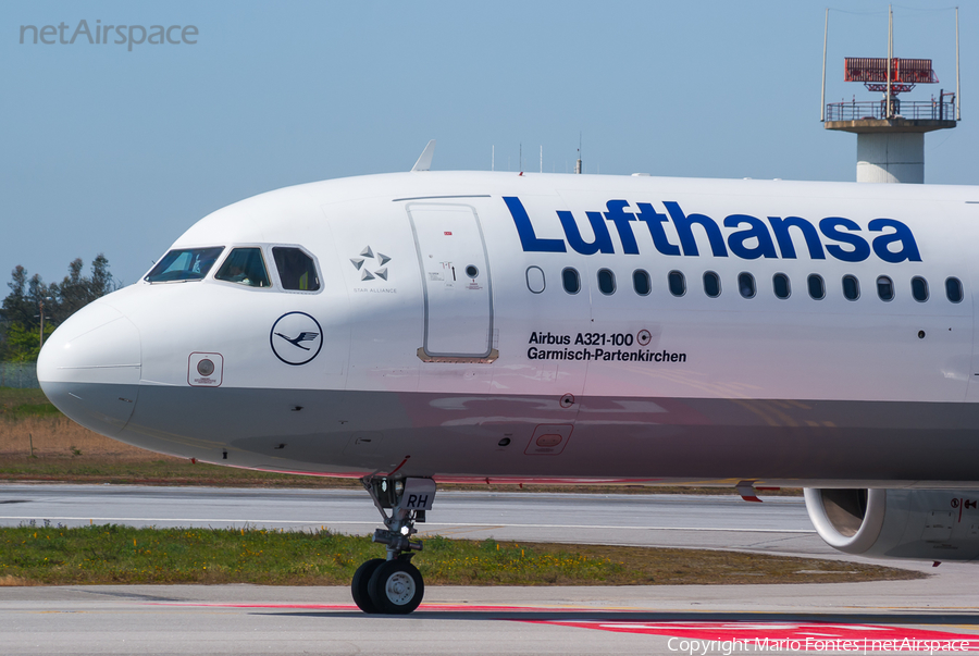 Lufthansa Airbus A321-131 (D-AIRH) | Photo 108089