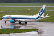 Meridiana Boeing 737-86J (D-AIRI) at  Hamburg - Fuhlsbuettel (Helmut Schmidt), Germany