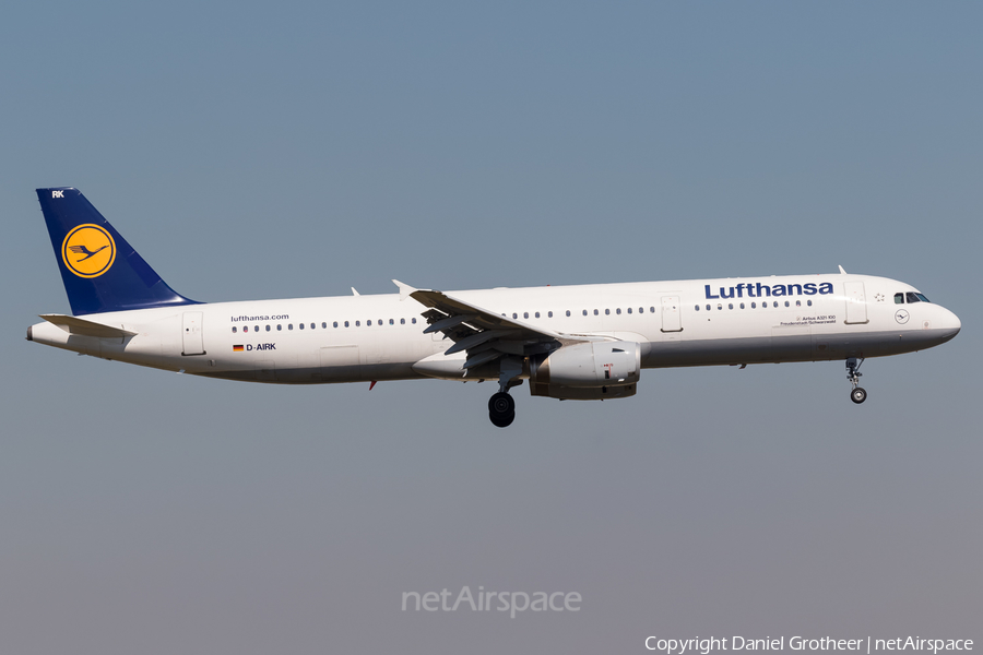 Lufthansa Airbus A321-131 (D-AIRK) | Photo 121776