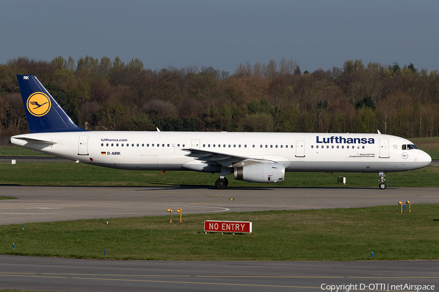 Lufthansa Airbus A321-131 (D-AIRK) | Photo 154729