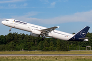 Lufthansa Airbus A321-131 (D-AIRK) at  Hamburg - Fuhlsbuettel (Helmut Schmidt), Germany