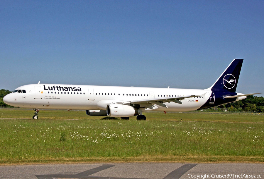 Lufthansa Airbus A321-131 (D-AIRK) | Photo 282611