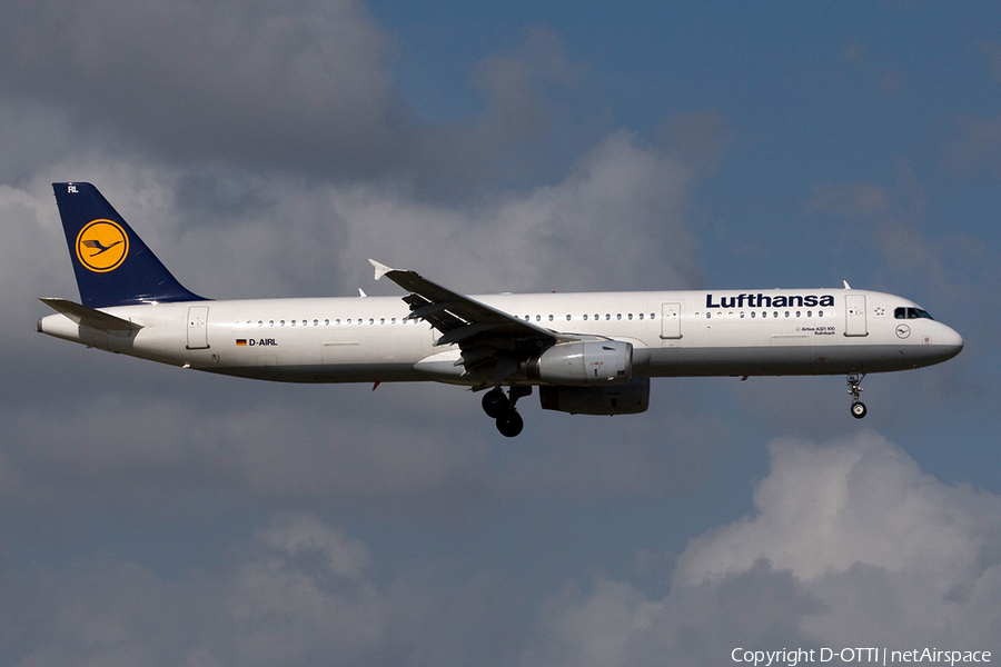 Lufthansa Airbus A321-131 (D-AIRL) | Photo 264399