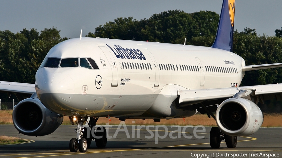 Lufthansa Airbus A321-131 (D-AIRL) | Photo 218208