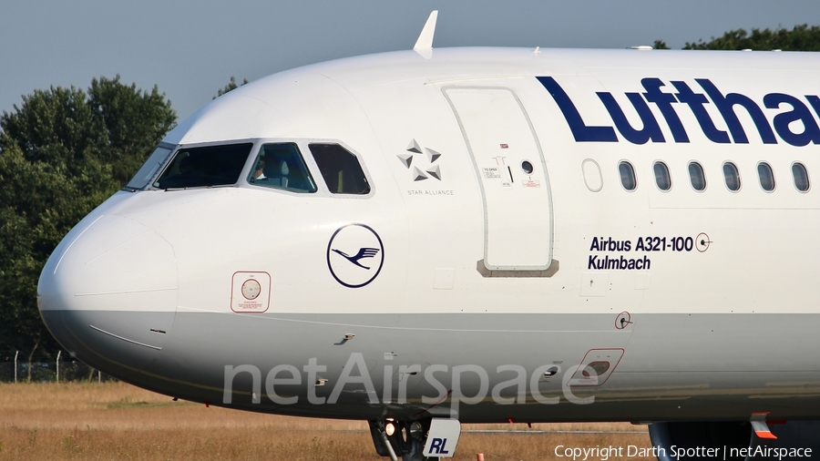 Lufthansa Airbus A321-131 (D-AIRL) | Photo 218209