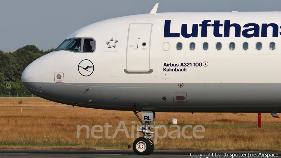 Lufthansa Airbus A321-131 (D-AIRL) | Photo 218211