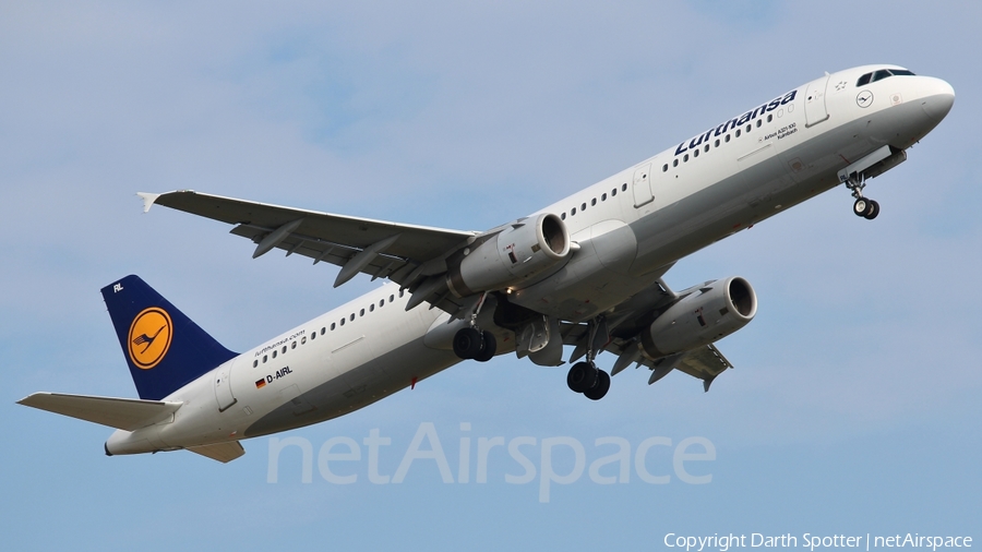 Lufthansa Airbus A321-131 (D-AIRL) | Photo 218212