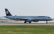 Lufthansa Airbus A321-131 (D-AIRL) at  Frankfurt am Main, Germany