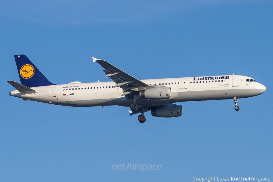 Lufthansa Airbus A321-131 (D-AIRL) | Photo 233232