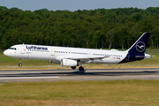 Lufthansa Airbus A321-131 (D-AIRL) at  Hamburg - Fuhlsbuettel (Helmut Schmidt), Germany