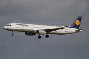 Lufthansa Airbus A321-131 (D-AIRL) at  Luqa - Malta International, Malta