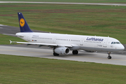 Lufthansa Airbus A321-131 (D-AIRM) at  Hannover - Langenhagen, Germany