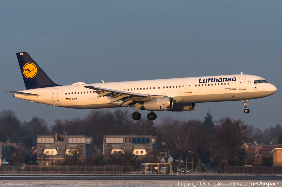 Lufthansa Airbus A321-131 (D-AIRM) | Photo 289812