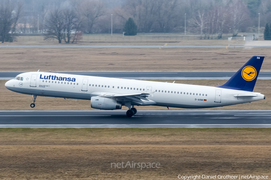 Lufthansa Airbus A321-131 (D-AIRM) | Photo 102625
