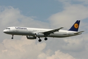 Lufthansa Airbus A321-131 (D-AIRN) at  Frankfurt am Main, Germany