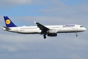 Lufthansa Airbus A321-131 (D-AIRN) at  Hamburg - Fuhlsbuettel (Helmut Schmidt), Germany