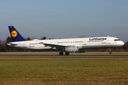 Lufthansa Airbus A321-131 (D-AIRN) at  Hamburg - Fuhlsbuettel (Helmut Schmidt), Germany