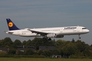 Lufthansa Airbus A321-131 (D-AIRN) at  Hamburg - Fuhlsbuettel (Helmut Schmidt), Germany