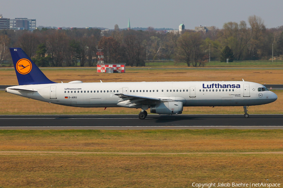 Lufthansa Airbus A321-131 (D-AIRO) | Photo 236766