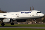 Lufthansa Airbus A321-131 (D-AIRR) at  Hamburg - Fuhlsbuettel (Helmut Schmidt), Germany