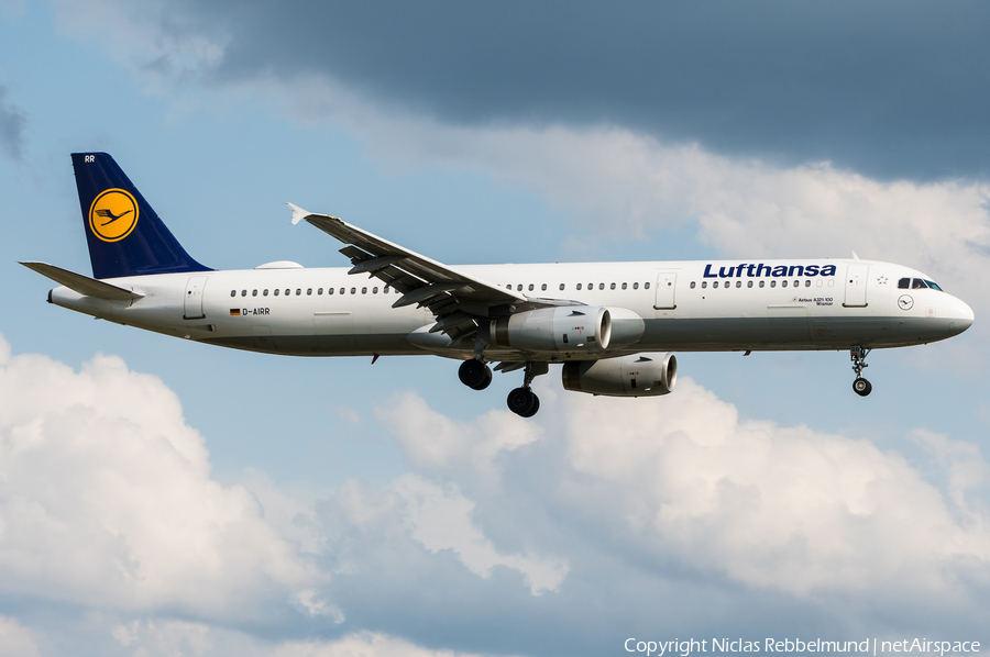 Lufthansa Airbus A321-131 (D-AIRR) | Photo 342908