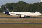 Lufthansa Airbus A321-131 (D-AIRR) at  Hamburg - Fuhlsbuettel (Helmut Schmidt), Germany