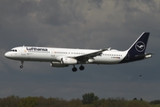 Lufthansa Airbus A321-131 (D-AIRR) at  Hamburg - Fuhlsbuettel (Helmut Schmidt), Germany