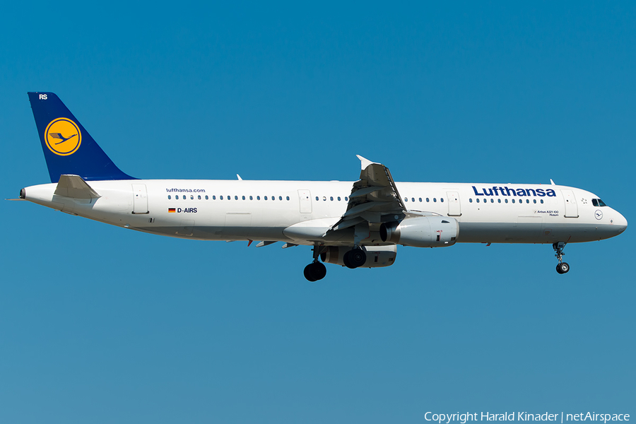Lufthansa Airbus A321-131 (D-AIRS) | Photo 296701