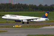 Lufthansa Airbus A321-131 (D-AIRS) at  Hamburg - Fuhlsbuettel (Helmut Schmidt), Germany