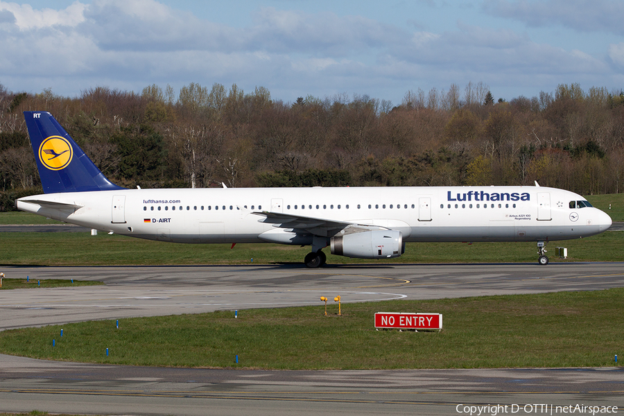 Lufthansa Airbus A321-131 (D-AIRT) | Photo 489424