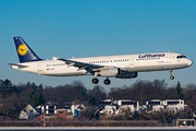 Lufthansa Airbus A321-131 (D-AIRT) at  Hamburg - Fuhlsbuettel (Helmut Schmidt), Germany