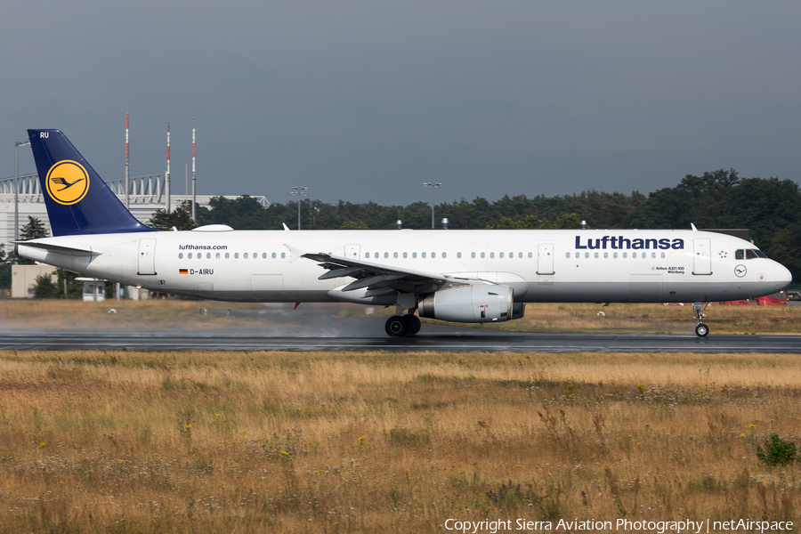 Lufthansa Airbus A321-131 (D-AIRU) | Photo 337643