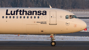 Lufthansa Airbus A321-131 (D-AIRU) at  Frankfurt am Main, Germany