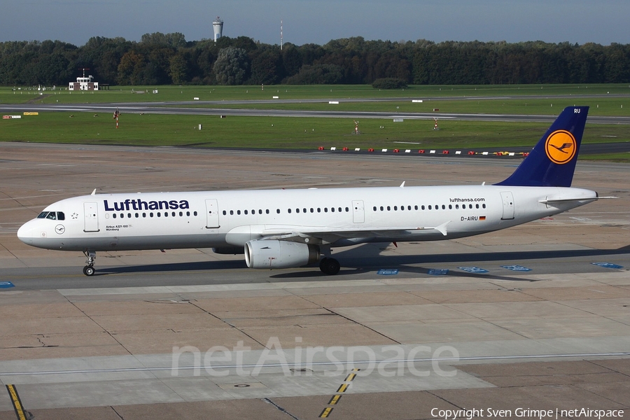 Lufthansa Airbus A321-131 (D-AIRU) | Photo 88450