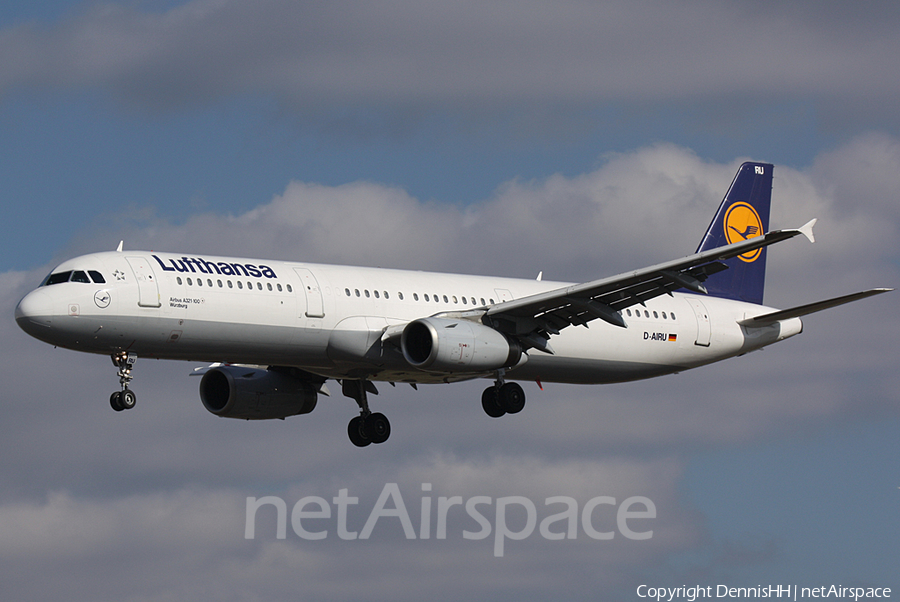 Lufthansa Airbus A321-131 (D-AIRU) | Photo 403386