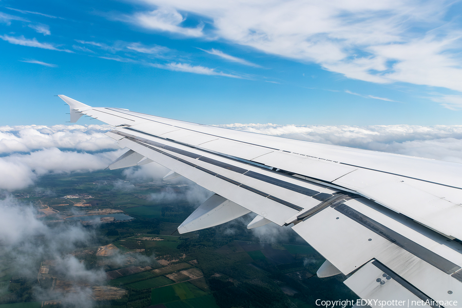 Lufthansa Airbus A321-131 (D-AIRU) | Photo 569036