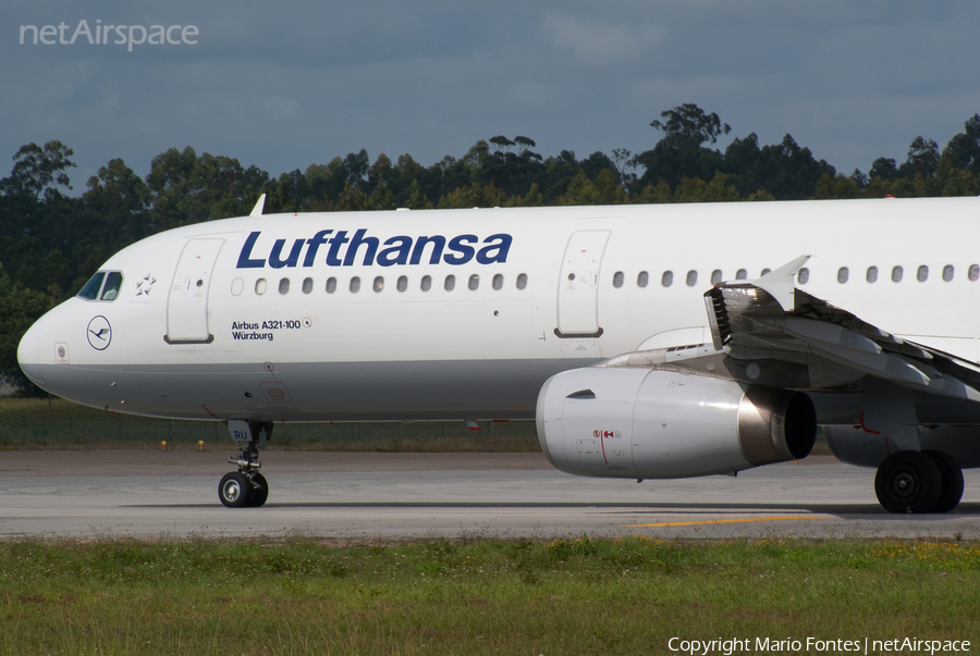 Lufthansa Airbus A321-131 (D-AIRU) | Photo 57022
