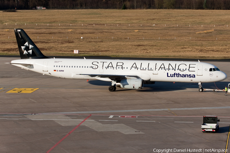 Lufthansa Airbus A321-131 (D-AIRW) | Photo 475575