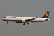 Lufthansa Airbus A321-131 (D-AIRW) at  Frankfurt am Main, Germany