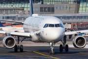 Lufthansa Airbus A321-131 (D-AIRW) at  Hamburg - Fuhlsbuettel (Helmut Schmidt), Germany