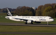 Lufthansa Airbus A321-131 (D-AIRW) at  Hamburg - Fuhlsbuettel (Helmut Schmidt), Germany